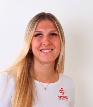 Leonie Starkl - Pharmaceutical Laboratory Assistant (in training)